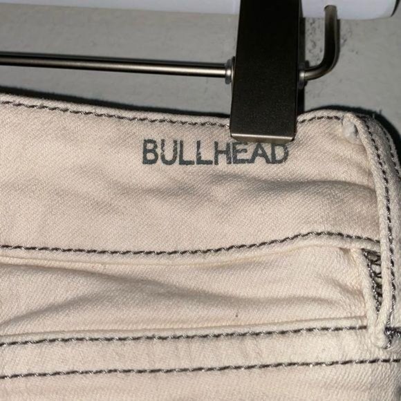 Bullhead Shortie Cut-off Stretch Shorts 5 - Picture 5 of 6